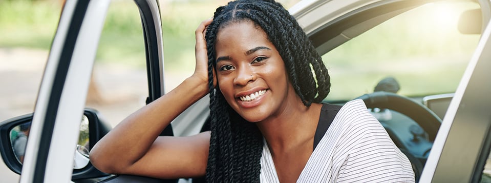 beautiful-woman-in-new-car_header