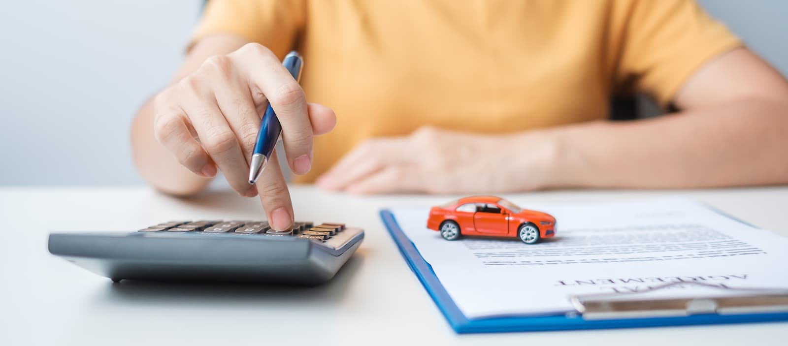 The 2026 Auto Refinance Checklist: When Does a Lower Rate Actually Save You Money?