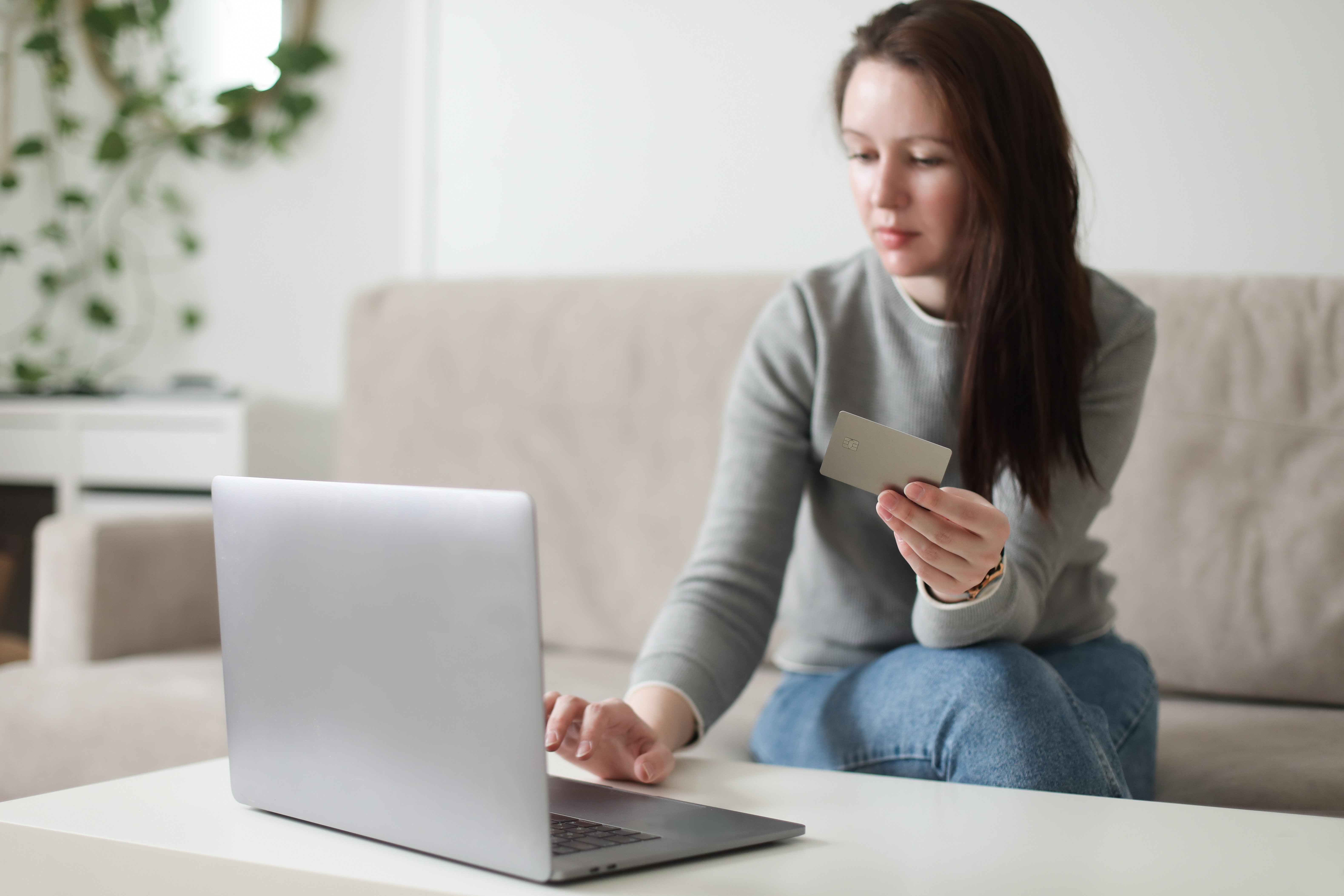 How to Stay Safe on Facebook Marketplace